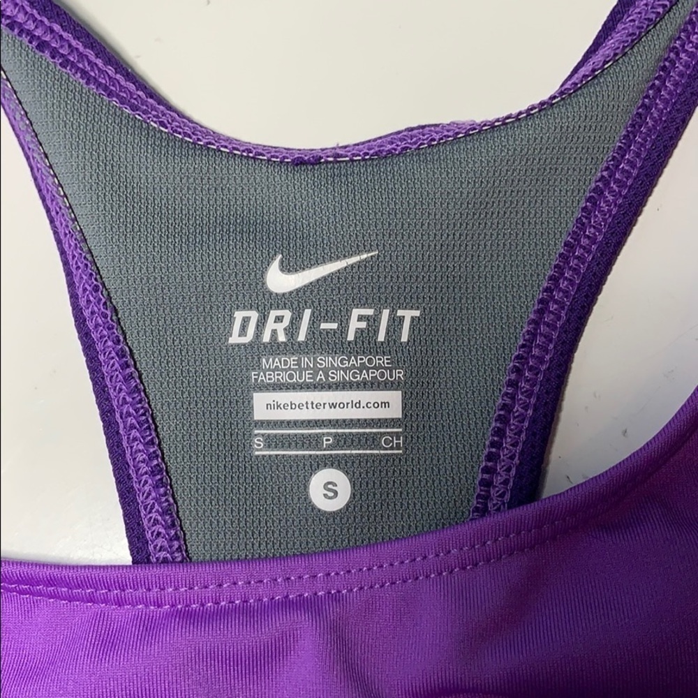 Nike sports bra - Picture 3 of 7